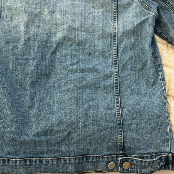 The Drop Oversized Denim Jacket - Picture 12 of 13